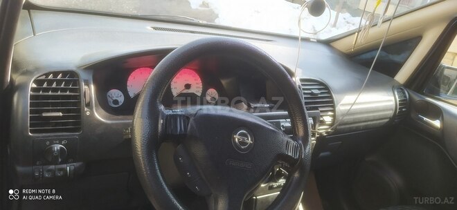 Opel Zafira 2001, 326,000 km - 2.2 l - Quba