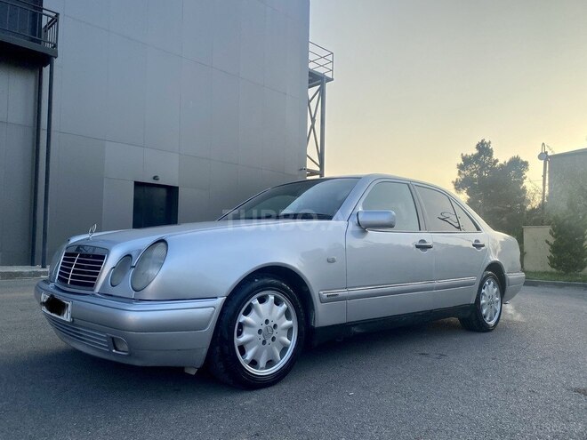 Mercedes E 280 1997, 389,000 km - 2.8 l - Bakı