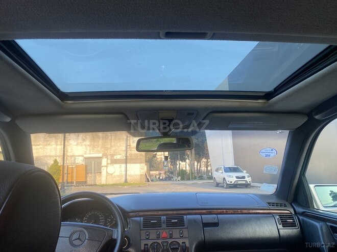 Mercedes E 280 1997, 389,000 km - 2.8 l - Bakı