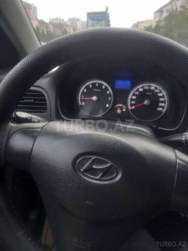 Hyundai Accent 2009, 208,399 km - 1.4 l - Bakı