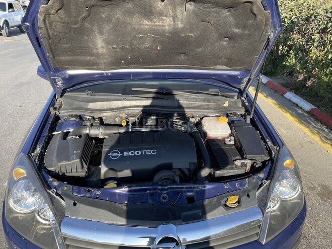 Opel Astra 2006, 297,000 km - 1.3 l - Bakı