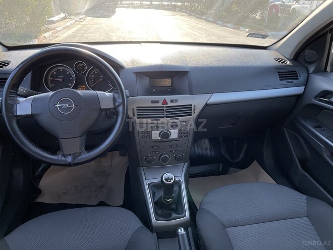Opel Astra 2006, 297,000 km - 1.3 l - Bakı