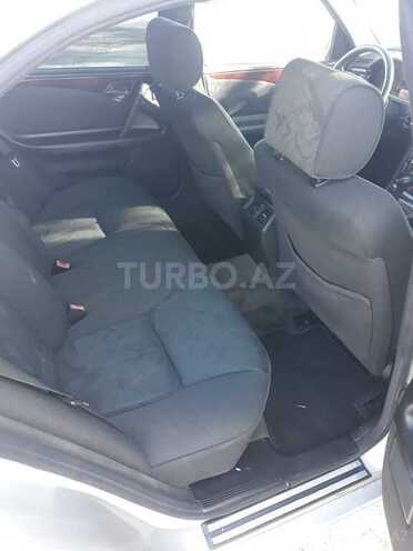 Mercedes E 240 2001, 329,854 km - 2.6 л - Bakı