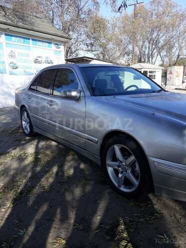 Mercedes E 240 2001, 329,854 km - 2.6 л - Bakı