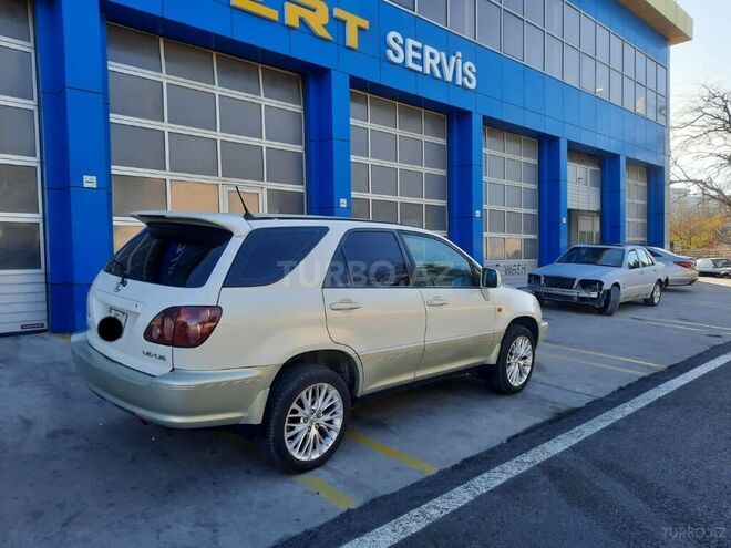 Toyota Harrier 2000, 320,830 km - 3.0 l - Bakı