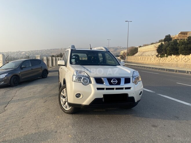 Nissan X-Trail 2014, 118,000 km - 2.5 l - Bakı