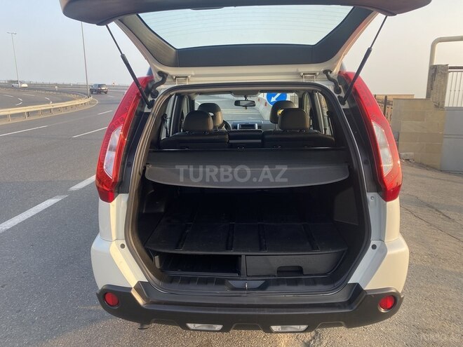 Nissan X-Trail 2014, 118,000 km - 2.5 l - Bakı