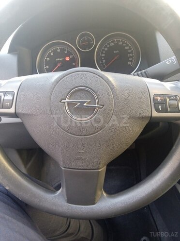 Opel Astra 2006, 186,000 km - 1.4 l - Bakı