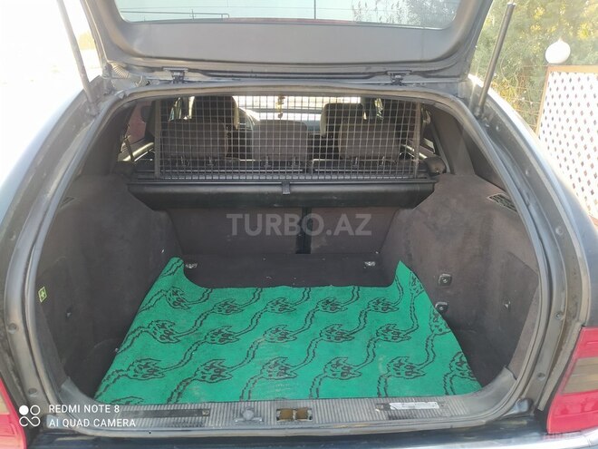 Mercedes C 180 1999, 450,000 km - 1.8 l - Salyan