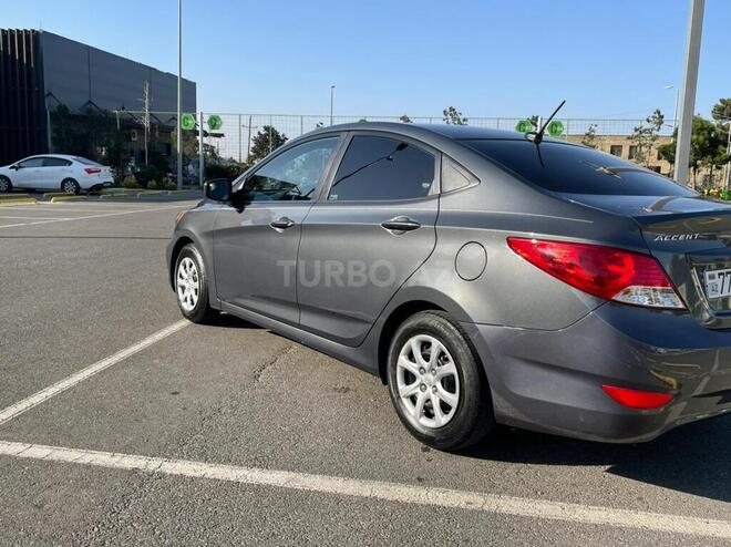 Hyundai Accent 2011, 127,986 km - 1.6 l - Bakı