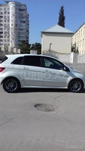 Mercedes B 180 2009, 170,000 km - 1.8 л - Bakı