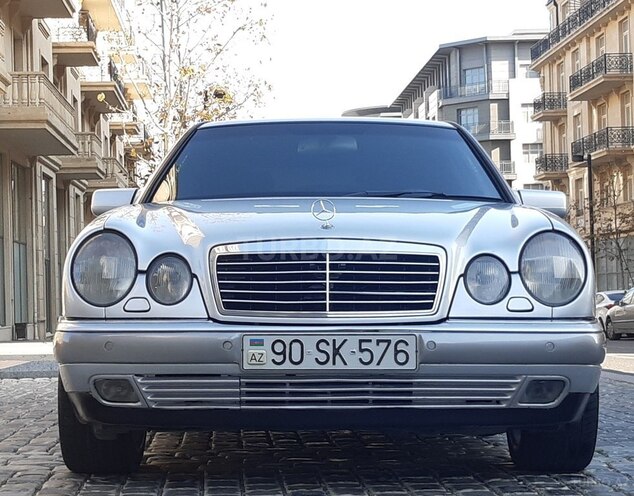 Mercedes E 240 1998, 322,455 km - 2.4 л - Bakı