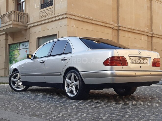 Mercedes E 240 1998, 322,455 km - 2.4 л - Bakı