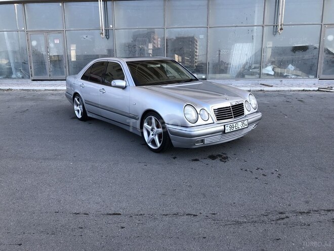 Mercedes E 280 1999, 563,879 km - 2.8 l - Sumqayıt