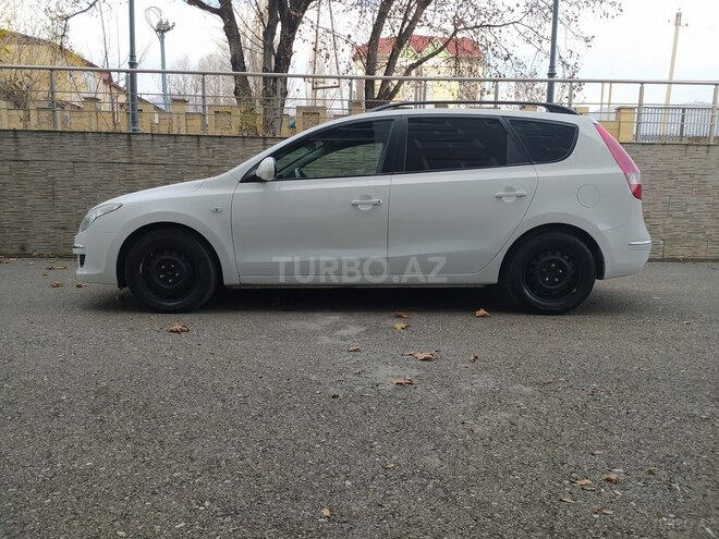 Hyundai i30 2010, 231,000 km - 1.6 l - Bakı
