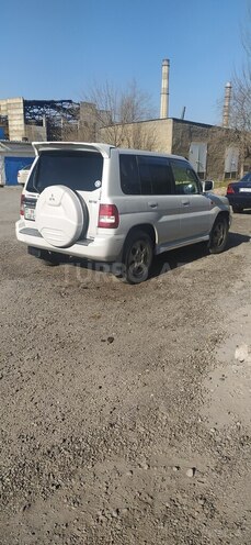 Mitsubishi Pajero io 2000, 303,286 km - 2.0 l - Sumqayıt