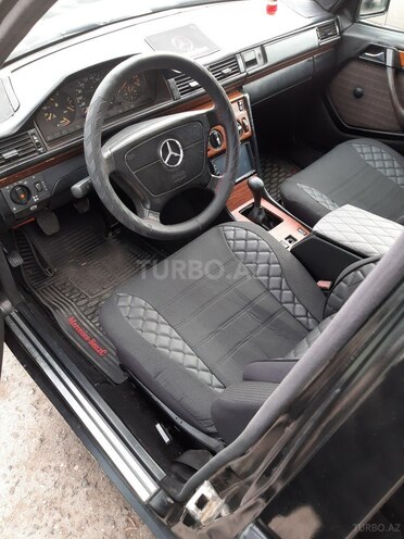 Mercedes E 200 1990, 444,444 km - 2.0 l - Bakı
