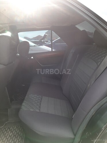 Mercedes E 200 1990, 444,444 km - 2.0 l - Bakı