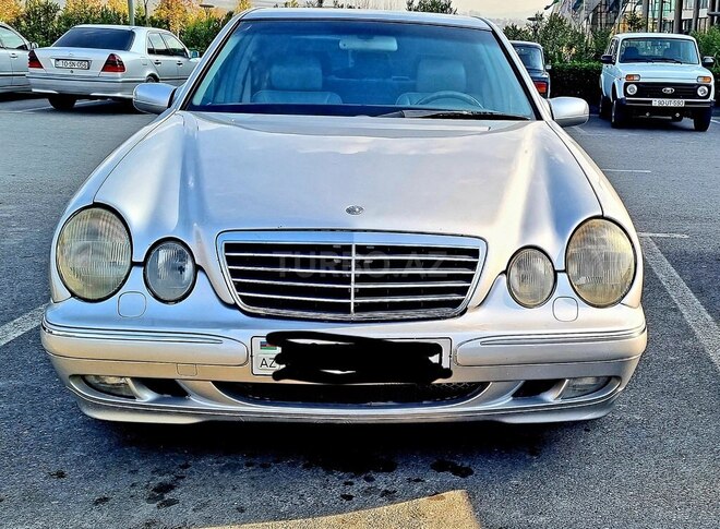 Mercedes E 240 2002, 384,000 km - 2.4 l - Bakı