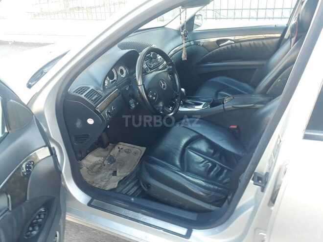 Mercedes E 240 2003, 288,000 km - 2.6 l - Bakı