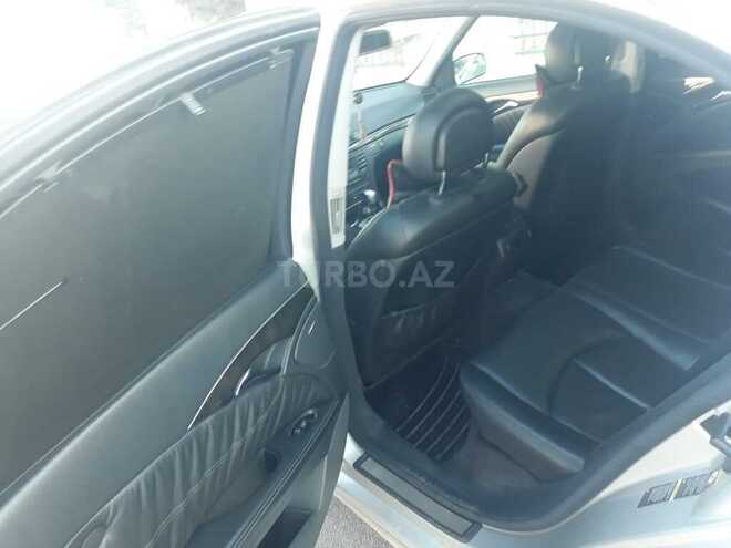 Mercedes E 240 2003, 288,000 km - 2.6 l - Bakı