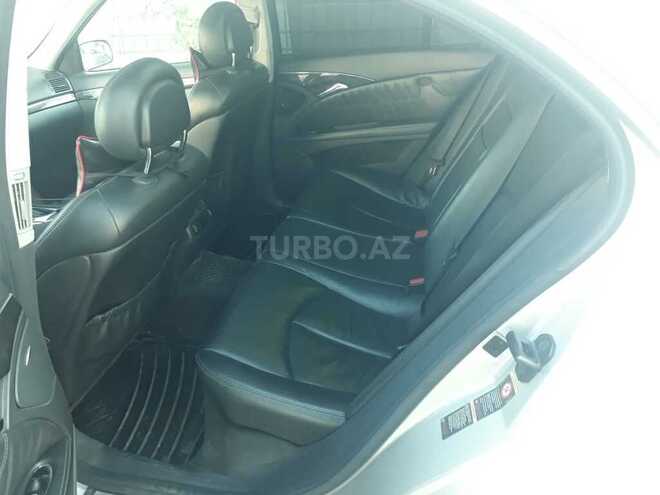 Mercedes E 240 2003, 288,000 km - 2.6 l - Bakı