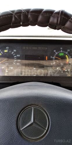 Mercedes  2004, 526,386 km - 4.5 l - Bakı