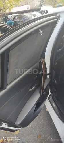 BMW 525 2005, 276,000 km - 2.5 l - Bakı