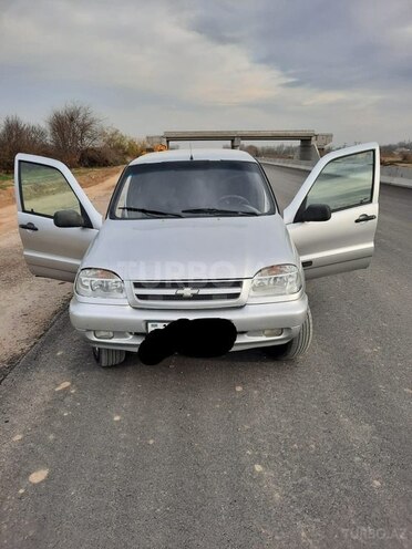 Chevrolet Niva 2006, 250,635 km - 1.7 l - Şəmkir