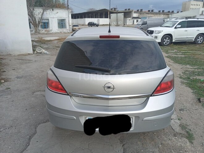 Opel Astra 2006, 211,000 km - 1.4 l - Bakı