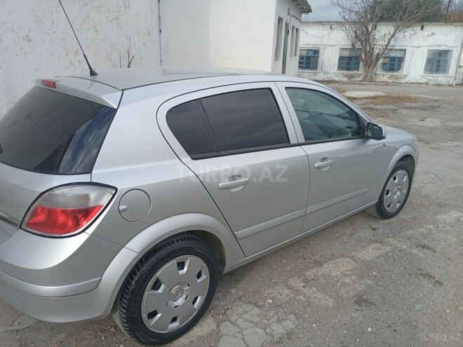 Opel Astra 2006, 211,000 km - 1.4 l - Bakı