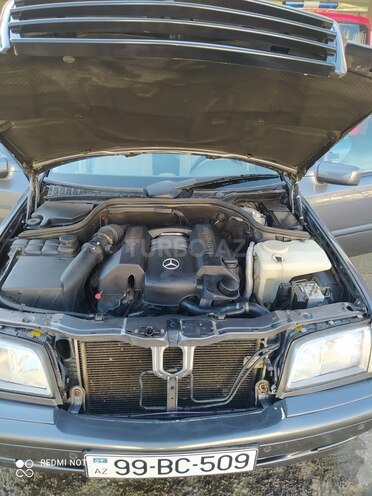 Mercedes C 240 1997, 365,000 km - 2.4 l - İsmayıllı