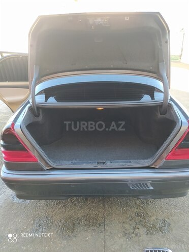 Mercedes C 240 1997, 365,000 km - 2.4 l - İsmayıllı