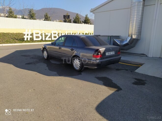 Mercedes C 240 1997, 365,000 km - 2.4 l - İsmayıllı