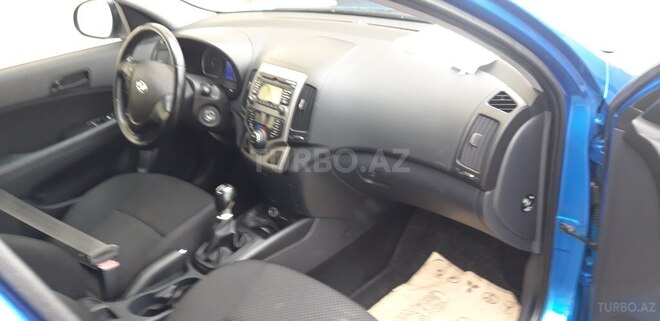 Hyundai i30 2010, 178,000 km - 1.4 l - Bakı