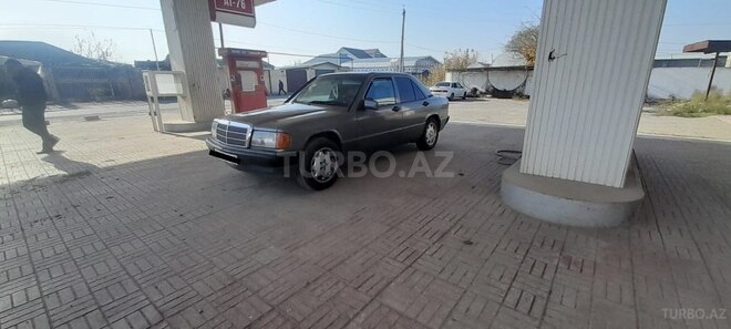 Mercedes 190 1990, 198,000 km - 2.0 l - Sabirabad