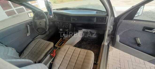 Mercedes 190 1990, 198,000 km - 2.0 l - Sabirabad