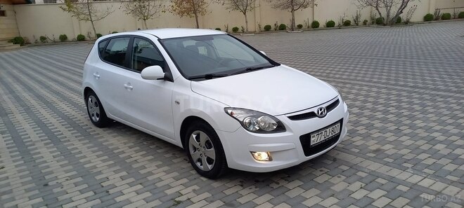 Hyundai i30 2009, 187,000 km - 1.4 л - Bakı