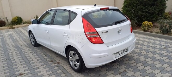 Hyundai i30 2009, 187,000 km - 1.4 л - Bakı