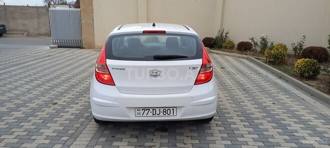 Hyundai i30 2009, 187,000 km - 1.4 л - Bakı