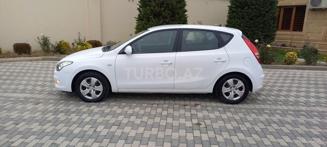 Hyundai i30 2009, 187,000 km - 1.4 л - Bakı