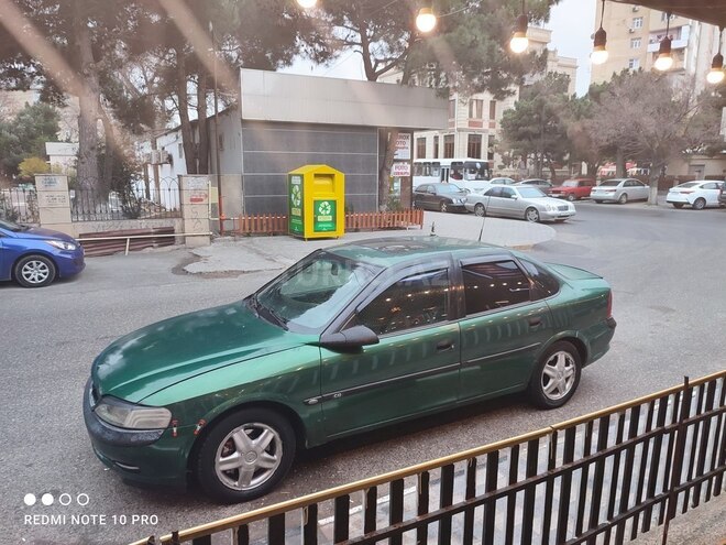Opel Vectra 1996, 327,244 km - 2.0 л - Sumqayıt