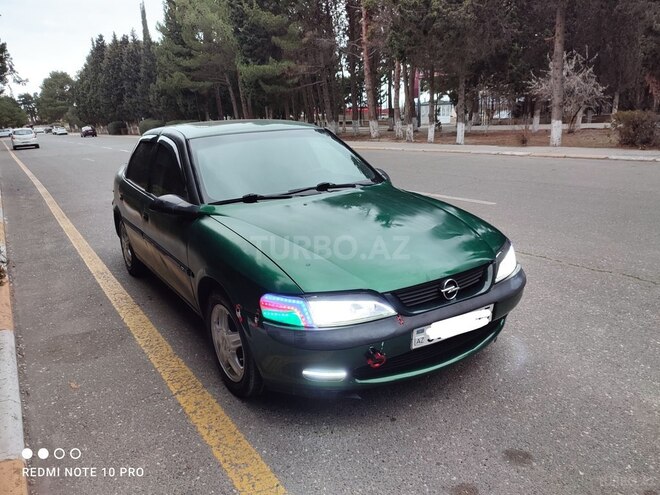 Opel Vectra 1996, 327,244 km - 2.0 л - Sumqayıt