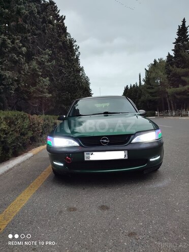 Opel Vectra 1996, 327,244 km - 2.0 л - Sumqayıt
