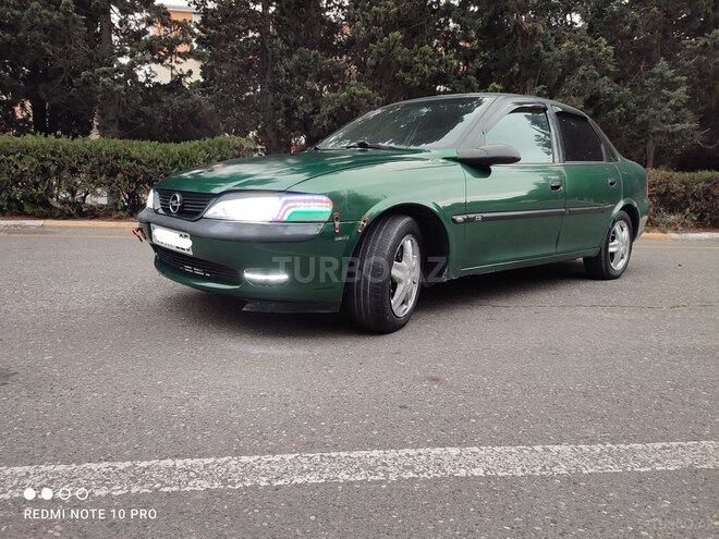 Opel Vectra 1996, 327,244 km - 2.0 л - Sumqayıt