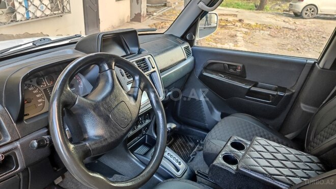 Mitsubishi Pajero io 2000, 270,000 km - 2.0 л - Bakı