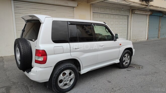 Mitsubishi Pajero io 2000, 270,000 km - 2.0 л - Bakı
