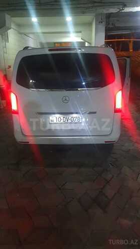 Mercedes V 220 2014, 165,000 km - 2.2 l - Bakı