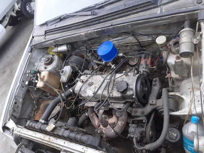 Mitsubishi Lancer 1988, 100,000 km - 2.0 l - Bakı