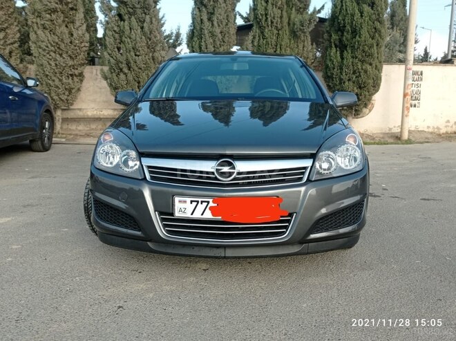 Opel Astra 2009, 215,000 km - 1.3 l - Bakı